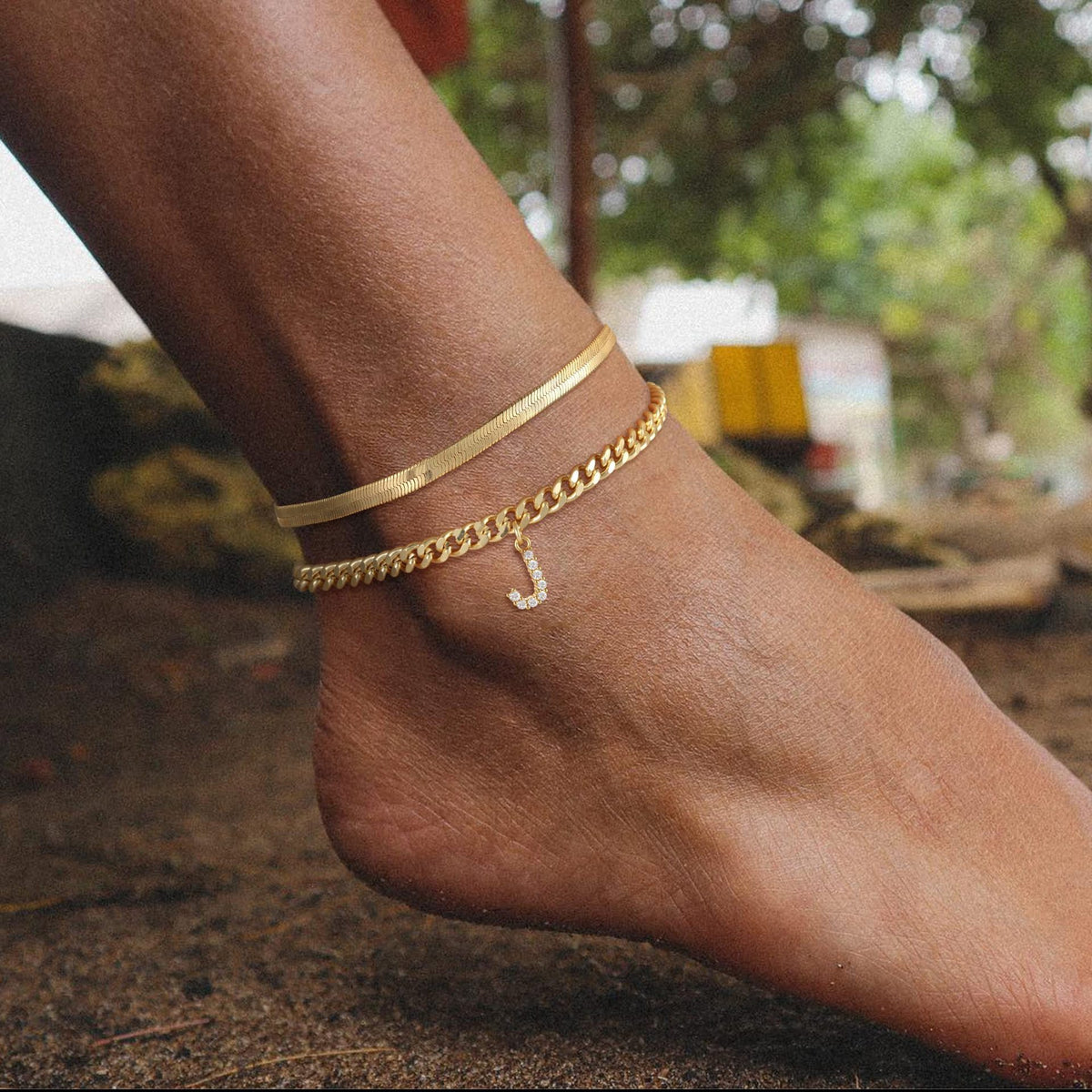 Velmora Initial Letter Anklet